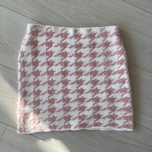 Cute mini skirt